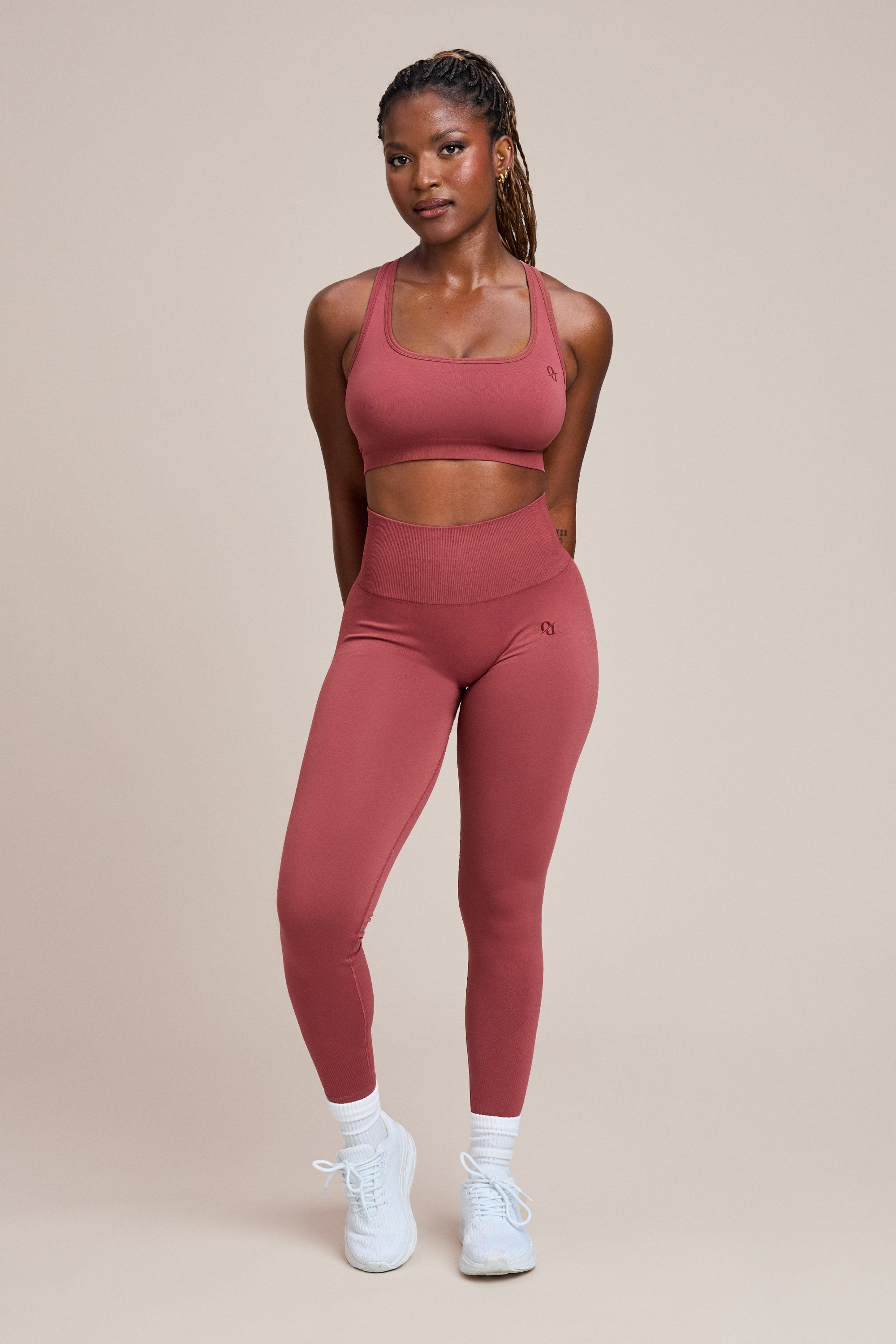 OWNU | Women's Activewear - Premium Fabrics - Swedish Designs